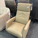 Fauteuil Pim 3 motorig, leer taupe